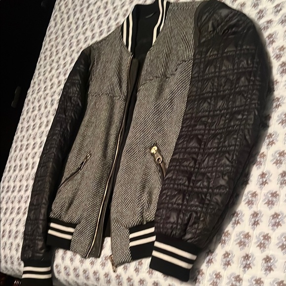 Dolce & Gabbana Black and White Bomber Jacket - Picture 4 of 4